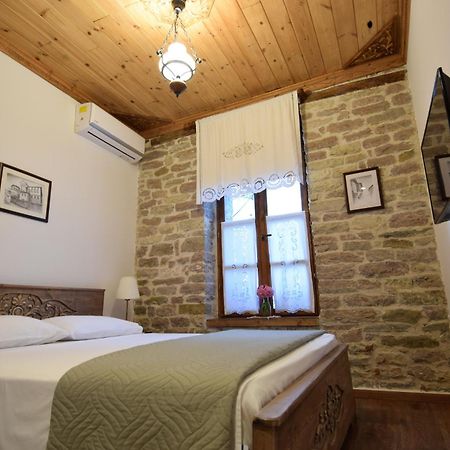 4 Rooms Gjirokastra Экстерьер фото