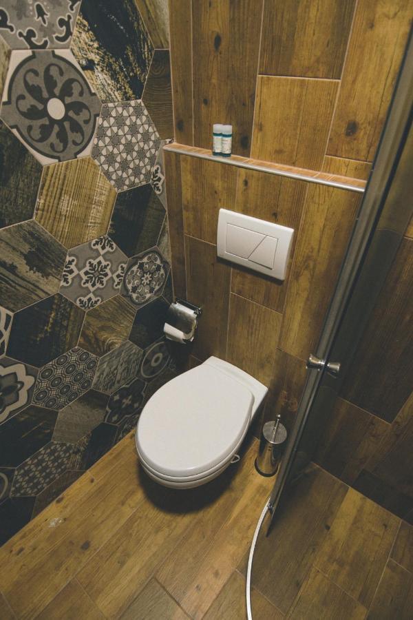 4 Rooms Gjirokastra Экстерьер фото