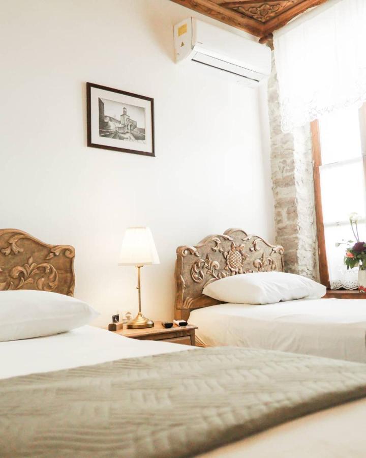 4 Rooms Gjirokastra Экстерьер фото