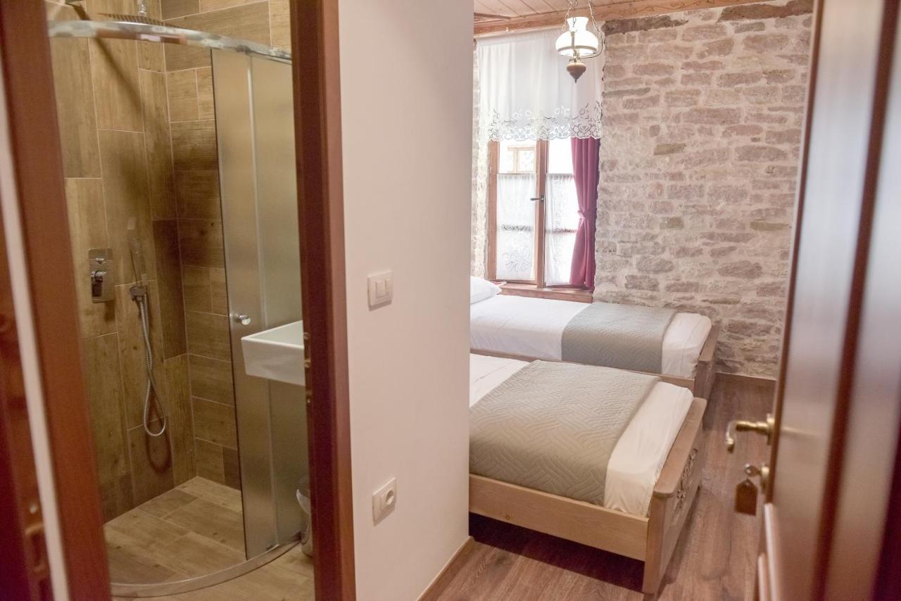 4 Rooms Gjirokastra Экстерьер фото