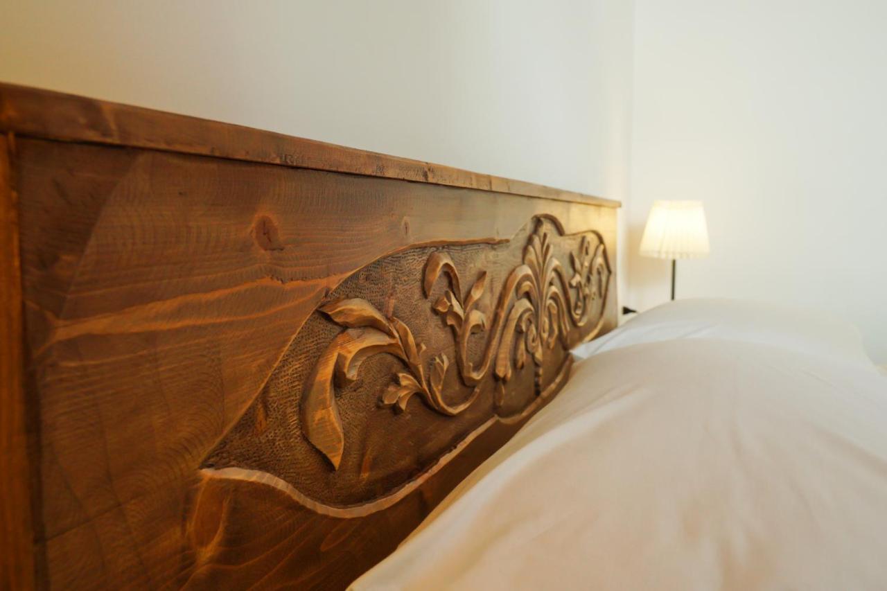 4 Rooms Gjirokastra Экстерьер фото